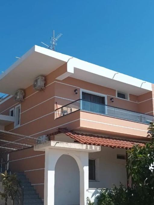 Miri'S Villa Sarandë Exterior foto